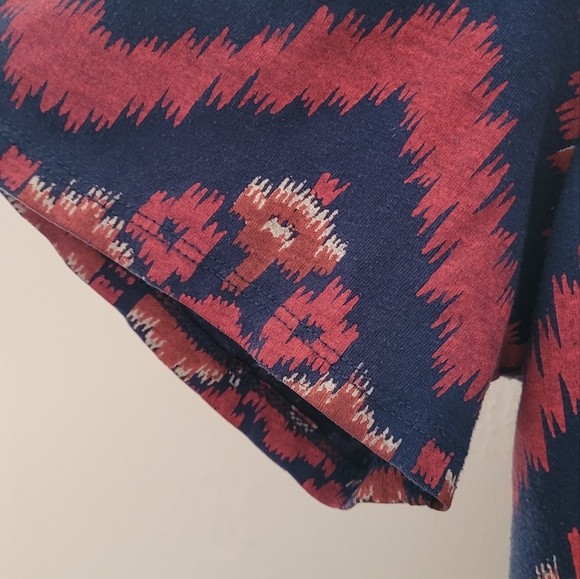 Mens Large BDG Allover Ikat Open Neck Pocket Standard-Fit Tee - Picture 6 of 8